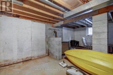 1827 MCGILLVRAY ROAD Highlands East (Cardiff Ward) Ontario photo 25