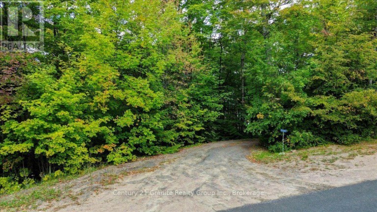 1827 MCGILLVRAY ROAD, Highlands East (Cardiff Ward), Ontario, K0L1M0