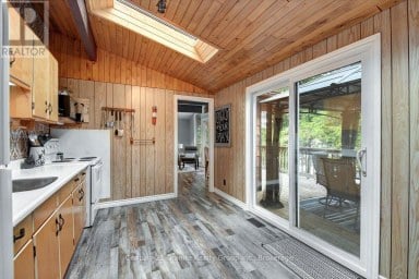 1827 MCGILLVRAY ROAD Highlands East (Cardiff Ward) Ontario photo 7