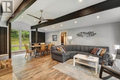 1827 MCGILLVRAY ROAD Highlands East (Cardiff Ward) Ontario photo 9
