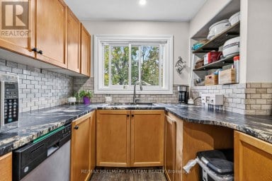 917 WEBBER AVENUE Peterborough (Otonabee Ward 1) Ontario photo 13