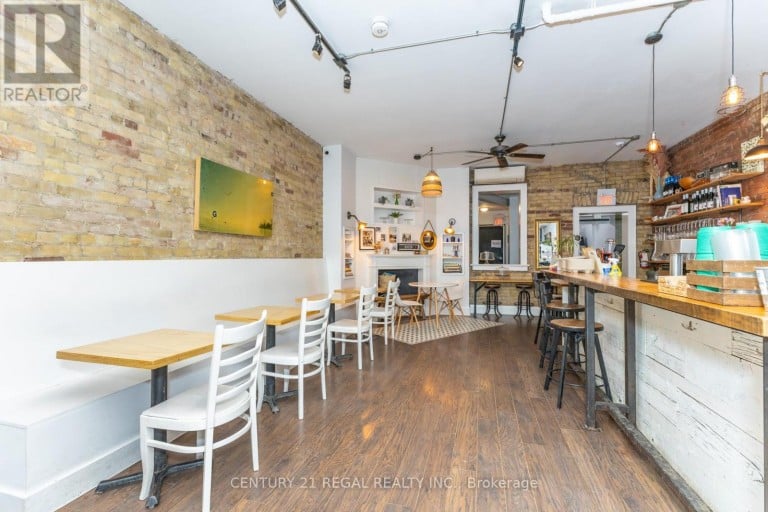 1374 QUEEN STREET E, Toronto (Greenwood-Coxwell), Ontario, M4L1C9