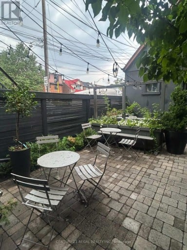 1374 QUEEN STREET E, Toronto (Greenwood-Coxwell), Ontario, M4L1C9