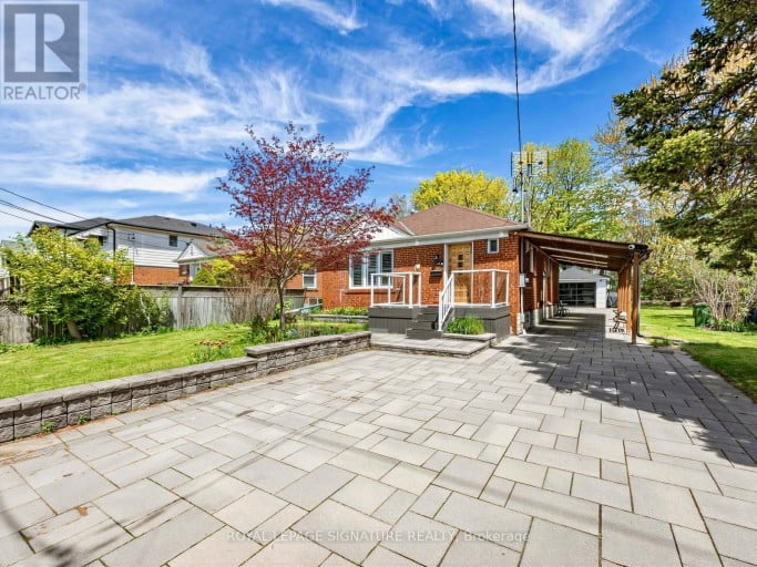 67 ELLINGTON DRIVE, Toronto (Wexford-Maryvale), Ontario, M1R3Y2