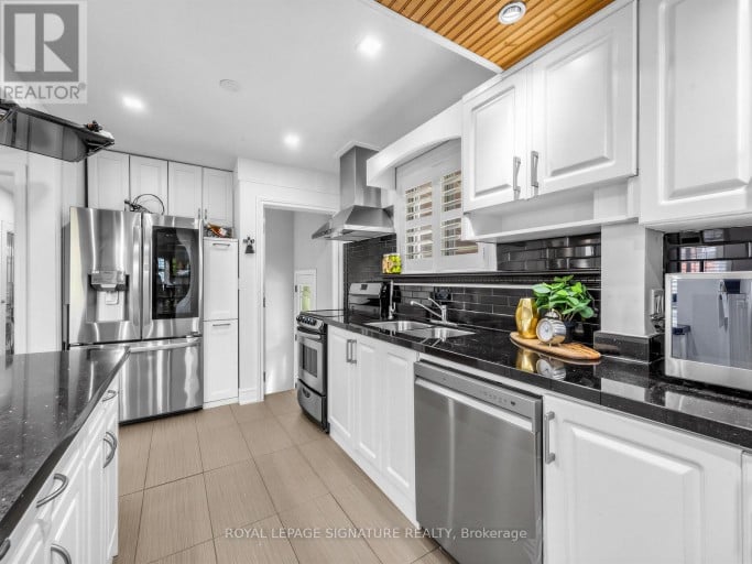 67 ELLINGTON DRIVE, Toronto (Wexford-Maryvale), Ontario, M1R3Y2