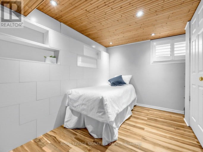 67 ELLINGTON DRIVE, Toronto (Wexford-Maryvale), Ontario, M1R3Y2