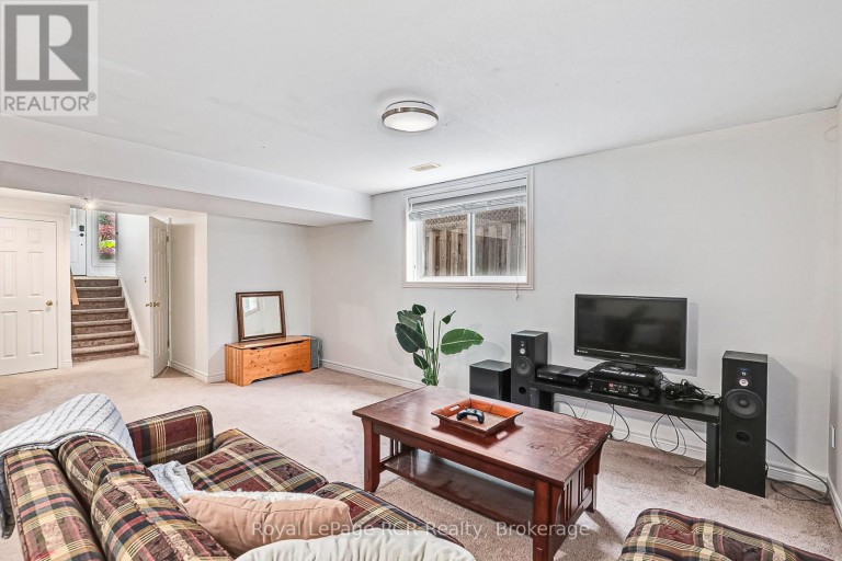 23 MARINA CRESCENT, Collingwood, Ontario, L9Y5H1