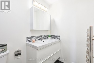 23 MARINA CRESCENT Collingwood Ontario photo 28