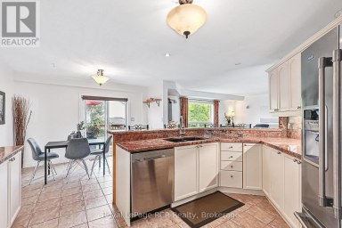 23 MARINA CRESCENT Collingwood Ontario photo 7