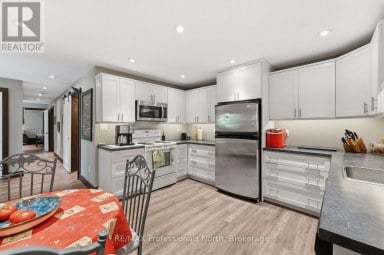 1167 EAGLE LAKE ROAD Dysart et al (Guilford) Ontario photo 31
