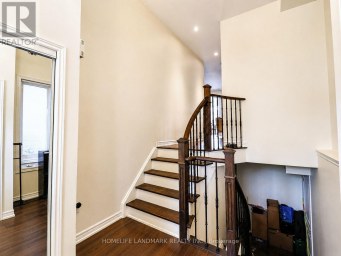 41 MANSARD DRIVE Richmond Hill (Jefferson) Ontario photo 3