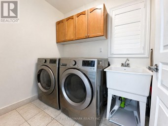 41 MANSARD DRIVE Richmond Hill (Jefferson) Ontario photo 5