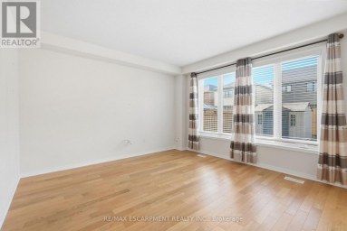 35 ROYAL COACHMAN WAY Hamilton (Stoney Creek Mountain) Ontario photo 18