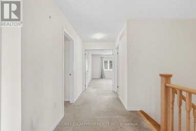 35 ROYAL COACHMAN WAY Hamilton (Stoney Creek Mountain) Ontario photo 24