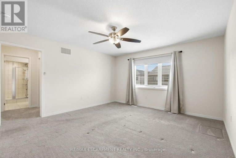 35 ROYAL COACHMAN WAY, Hamilton (Stoney Creek Mountain), Ontario, L8J0M2
