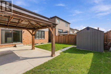 35 ROYAL COACHMAN WAY Hamilton (Stoney Creek Mountain) Ontario photo 47