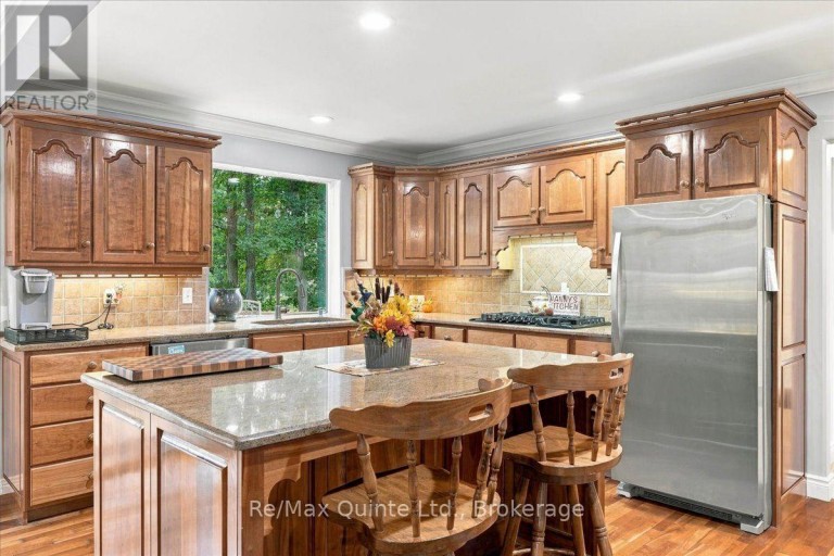 136 BERNARD LONG ROAD, Quinte West (Murray Ward), Ontario, K8V5P6