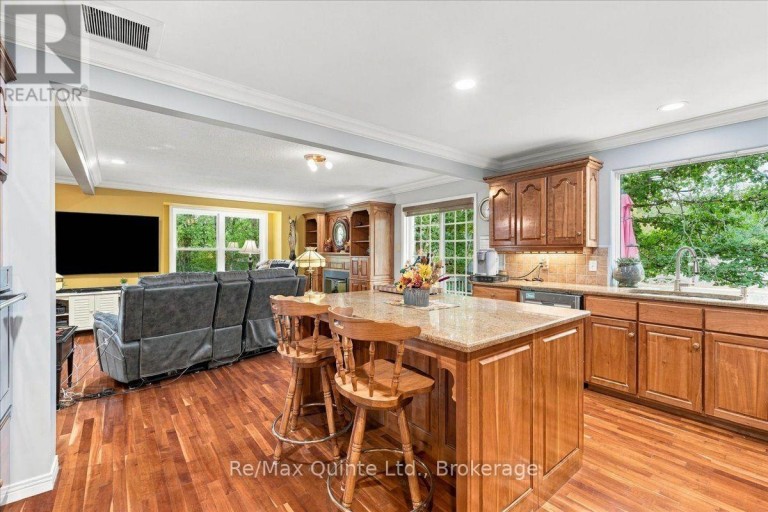 136 BERNARD LONG ROAD, Quinte West (Murray Ward), Ontario, K8V5P6