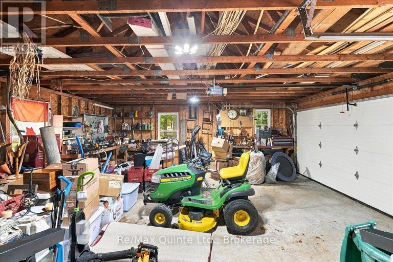 136 BERNARD LONG ROAD, Quinte West (Murray Ward), Ontario, K8V5P6
