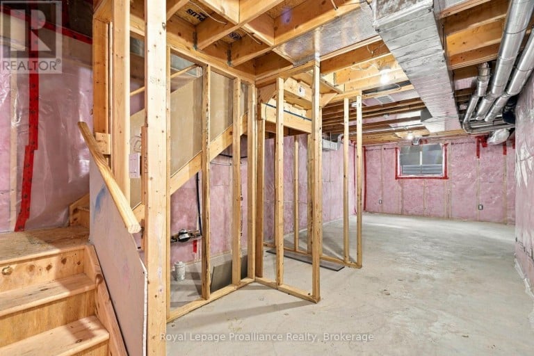 22 CAMPBELL CRESCENT, Prince Edward County (Picton), Ontario, K0K2T0