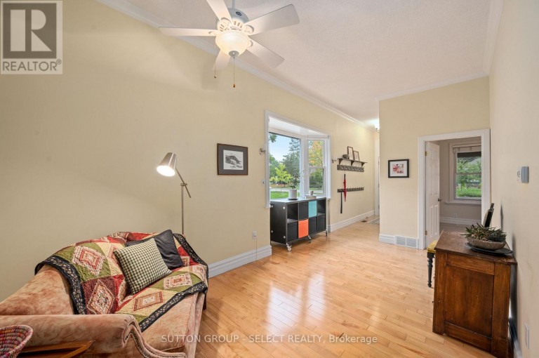 797 COLBORNE STREET, London East (East B), Ontario, N6A3Z8