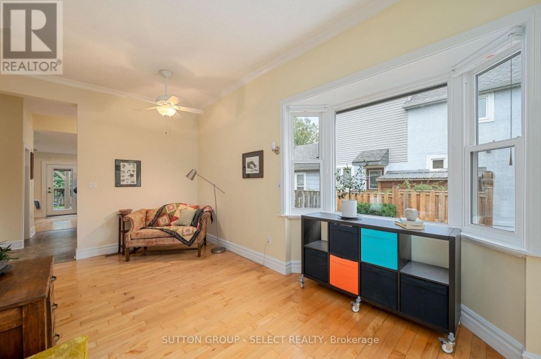 797 COLBORNE STREET, London East (East B), Ontario, N6A3Z8