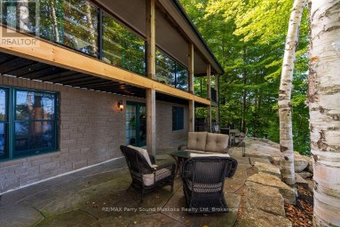 10 PARK DRIVE McKellar Ontario photo 40