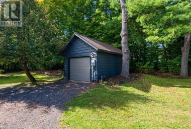 10 PARK DRIVE McKellar Ontario photo 42