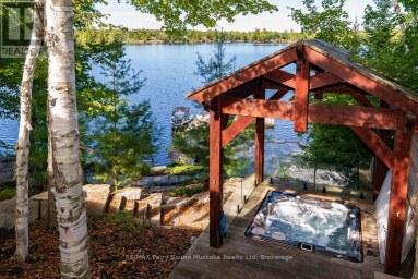 10 PARK DRIVE McKellar Ontario photo 8