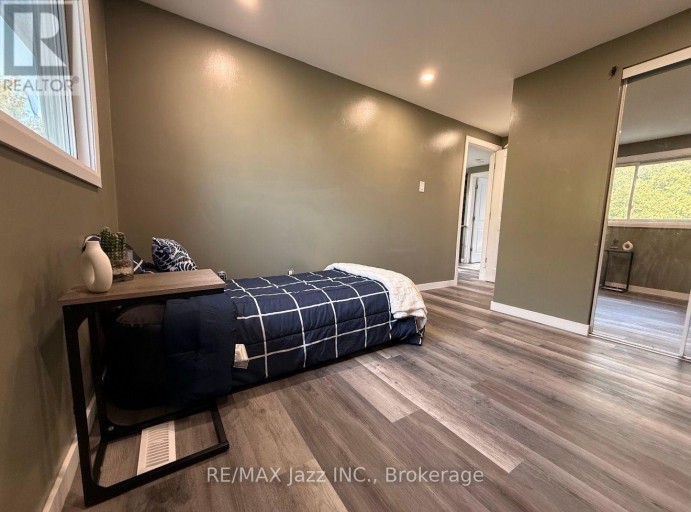 1293 LUDLOW COURT, Oshawa (Centennial), Ontario, L1G7K5