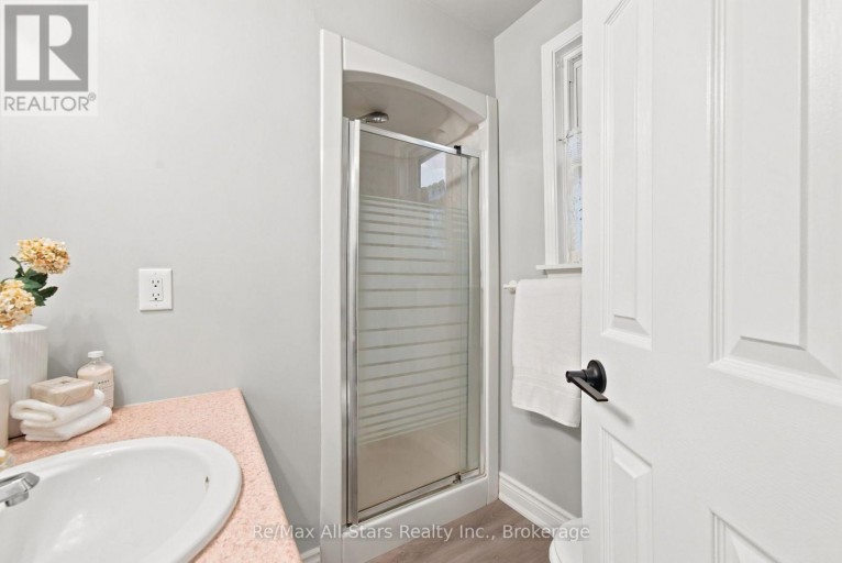 263 UNION AVENUE, Scugog (Port Perry), Ontario, L9L1C1