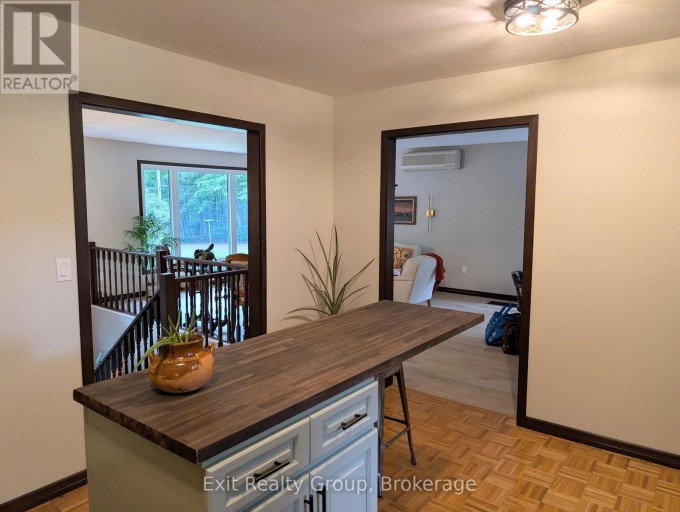 456 PARKVIEW COURT, Midland, Ontario, L4R5G3