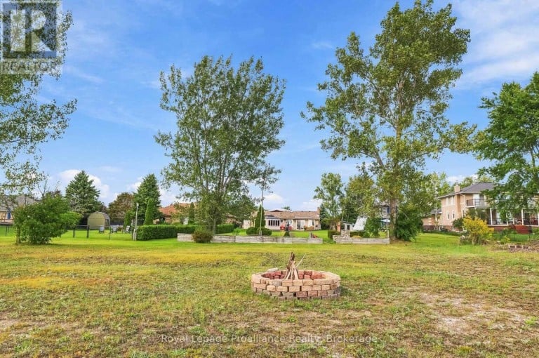 110 LAKEHURST STREET, Brighton, Ontario, K0K1H0