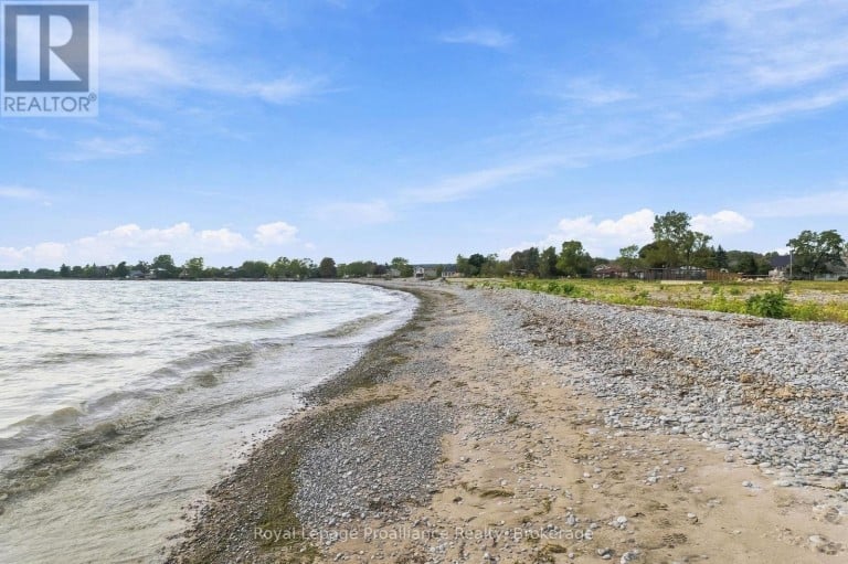 110 LAKEHURST STREET, Brighton, Ontario, K0K1H0