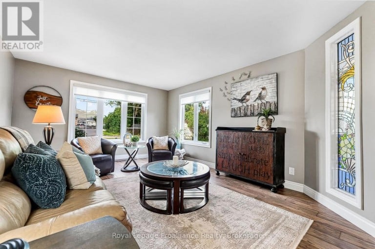 110 LAKEHURST STREET, Brighton, Ontario, K0K1H0