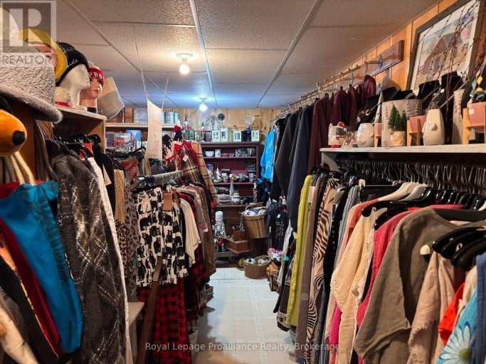 33041 HIGHWAY 62 N, Hastings Highlands (Wicklow Ward), Ontario, K0L2M0