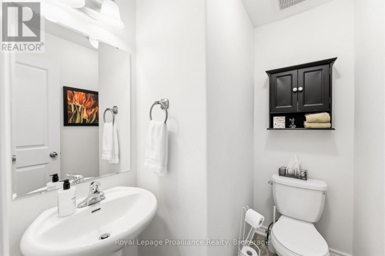 268 STRACHAN STREET, Port Hope, Ontario, L1A0C8