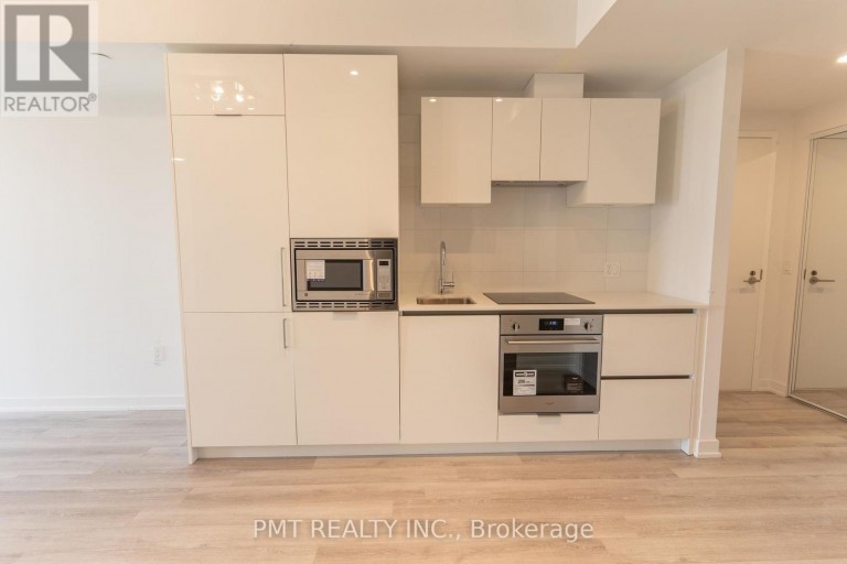 2701 - 238 SIMCOE STREET, Toronto (Kensington-Chinatown), Ontario, M5T0E2