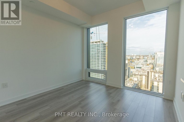 2701 - 238 SIMCOE STREET, Toronto (Kensington-Chinatown), Ontario, M5T0E2