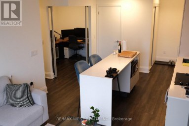 #2304 - 89 CHURCH STREET Toronto (Church-Yonge Corridor) Ontario photo 2