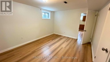 LOWER LEVEL - 46 HOVE STREET Toronto (Bathurst Manor) Ontario photo 10