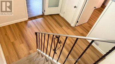 LOWER LEVEL - 46 HOVE STREET Toronto (Bathurst Manor) Ontario photo 3