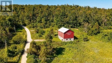 2314 CONCESSION 8 SOUTH NOTTAWASAGA Clearview Ontario photo 43