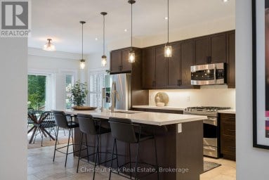 35 KAYLA CRESCENT Collingwood Ontario photo 12