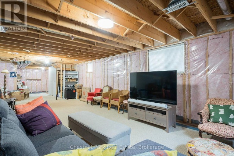 35 KAYLA CRESCENT, Collingwood, Ontario, L9Y5K9