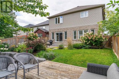 35 KAYLA CRESCENT Collingwood Ontario photo 5