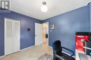 25 GLENDALE AVENUE Wasaga Beach Ontario photo 15