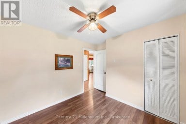 25 GLENDALE AVENUE Wasaga Beach Ontario photo 17