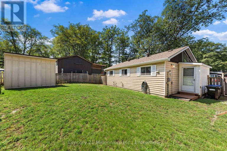 25 GLENDALE AVENUE, Wasaga Beach, Ontario, L9Z2T1