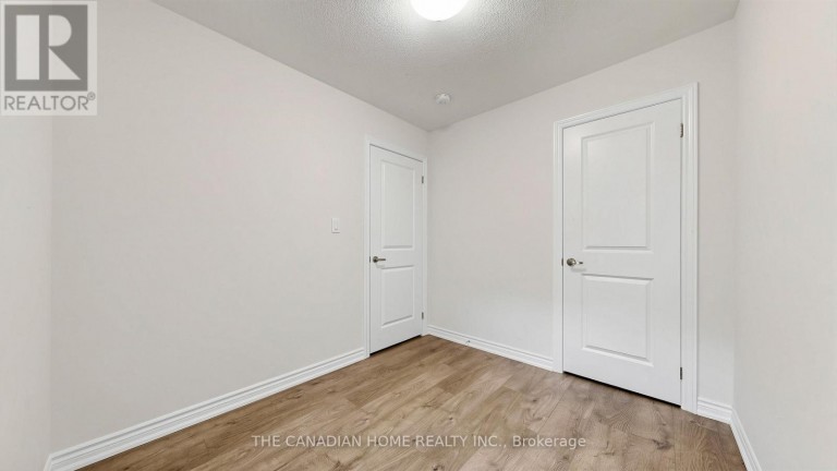 363 OKANAGAN PATH, Oshawa (Donevan), Ontario, L1H0B1